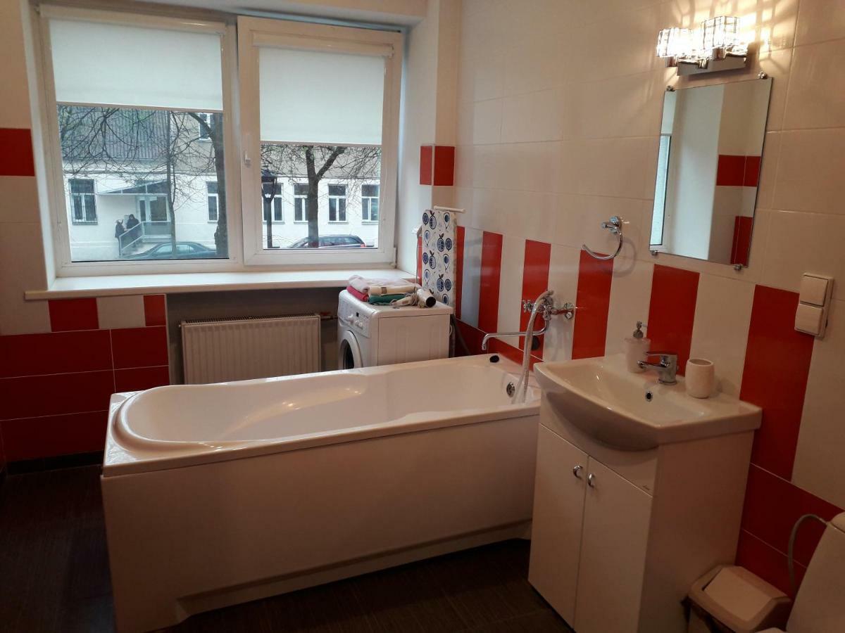 Ferienwohnung Laisves Al. 7 Kaunas Exterior foto